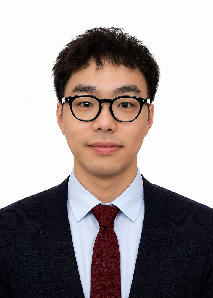 李林阳的证件照